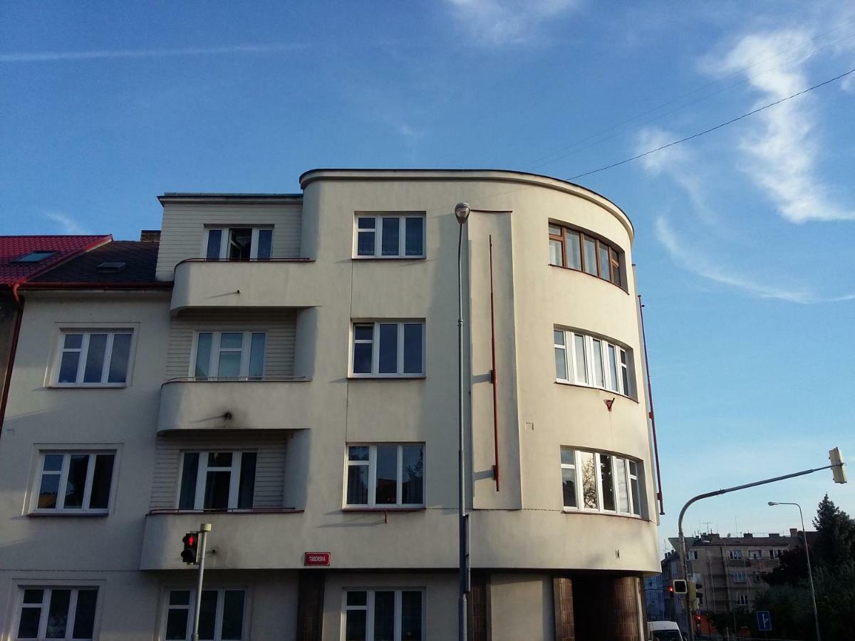 Kousek Do Prirody I Do Centra Apartment Písek Exterior foto